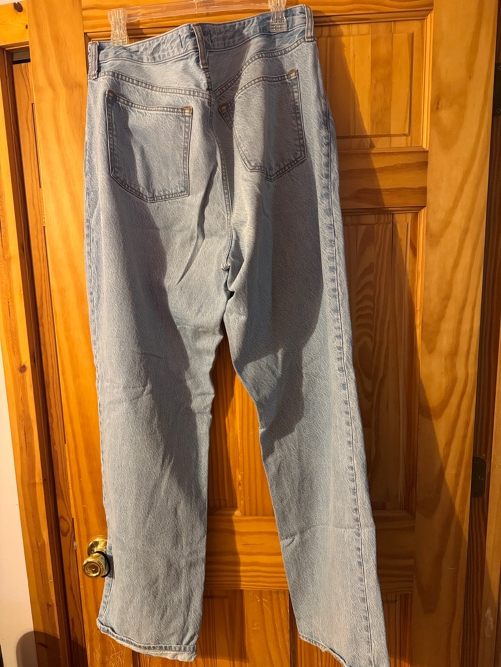 Abercrombie & Fitch Light Blue High-Rise Loose Jeans - Picture 3 of 3